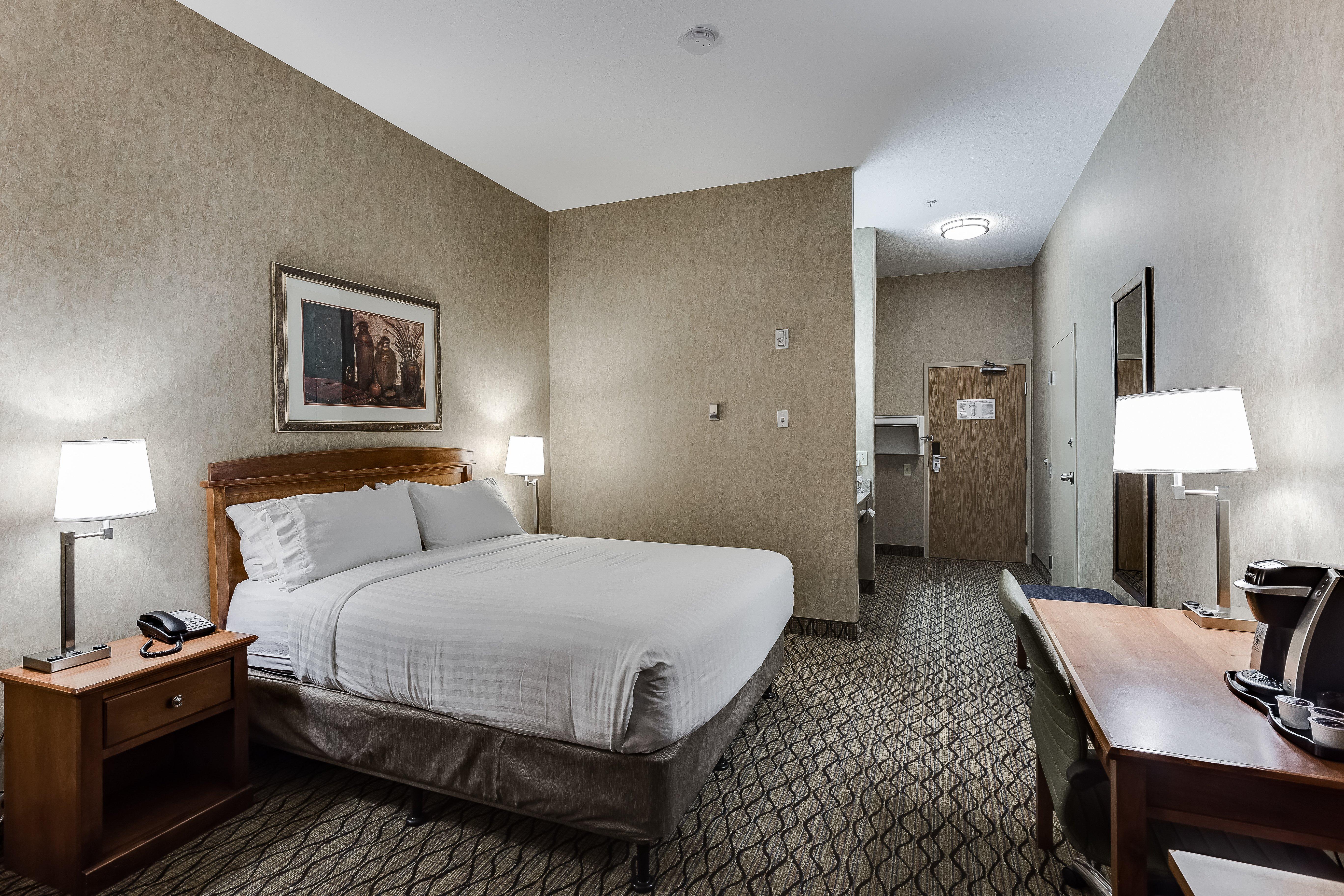 Holiday Inn Express Hotel & Suites Saskatoon By Ihg Экстерьер фото