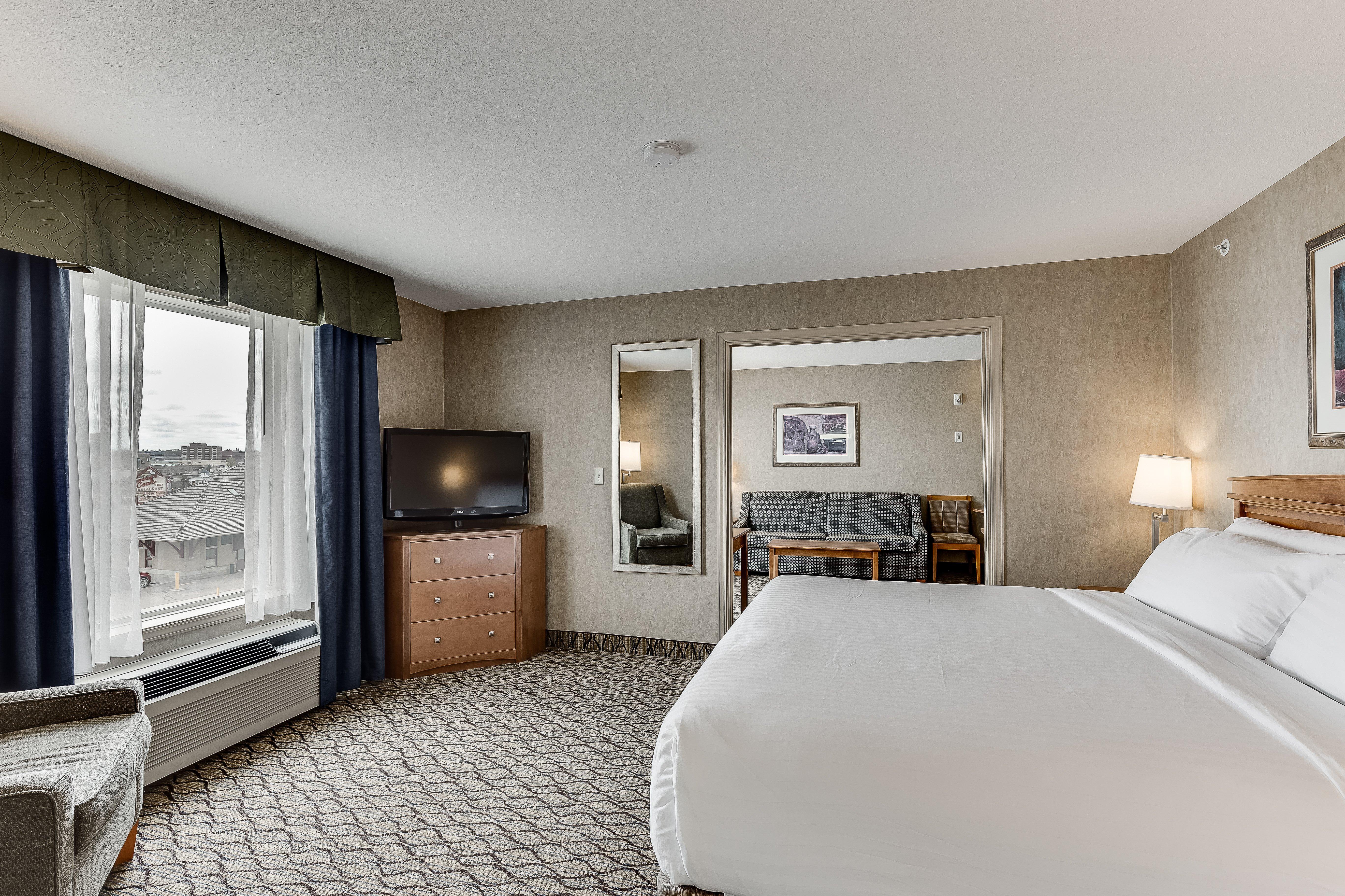 Holiday Inn Express Hotel & Suites Saskatoon By Ihg Экстерьер фото