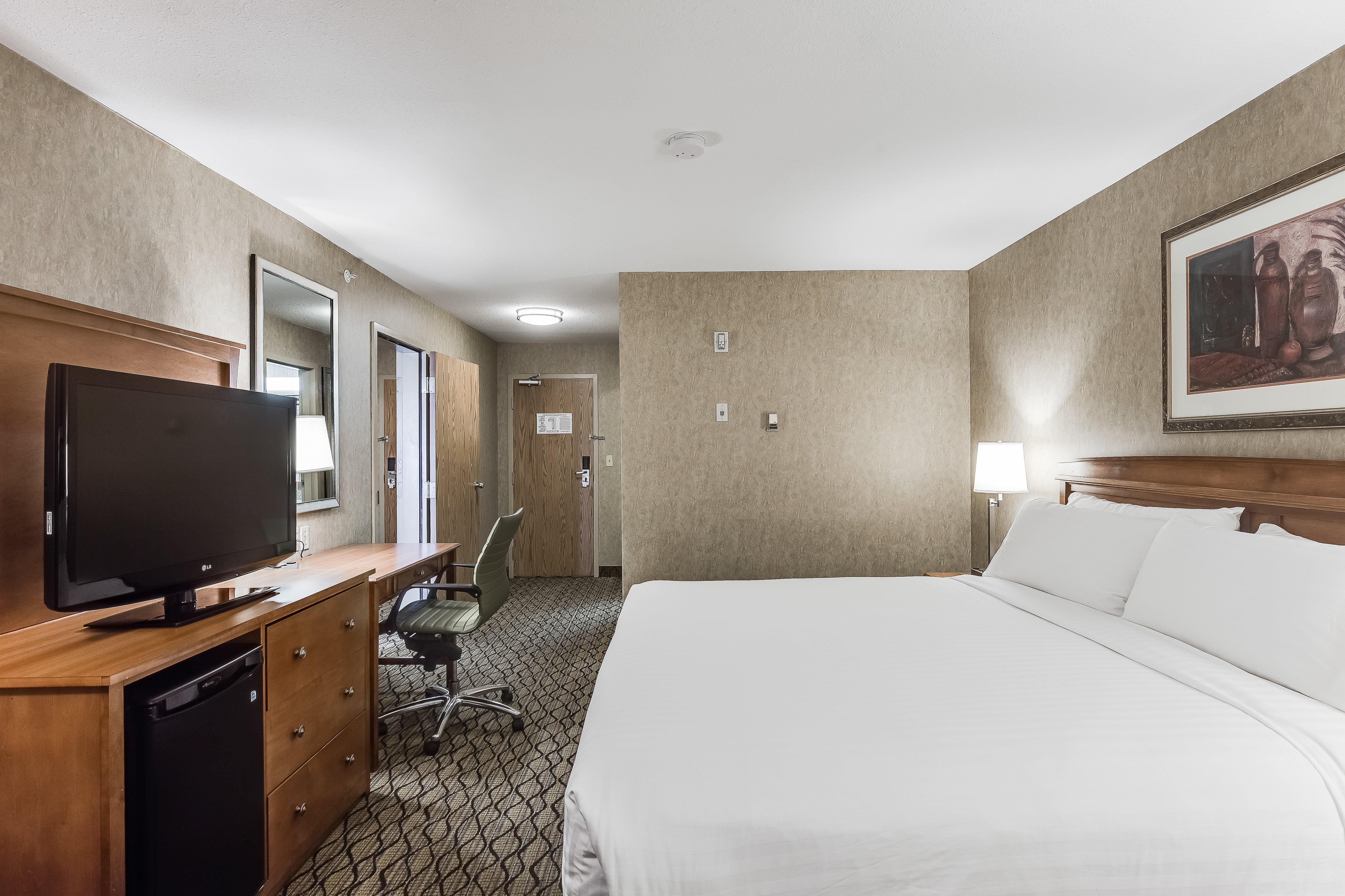 Holiday Inn Express Hotel & Suites Saskatoon By Ihg Экстерьер фото